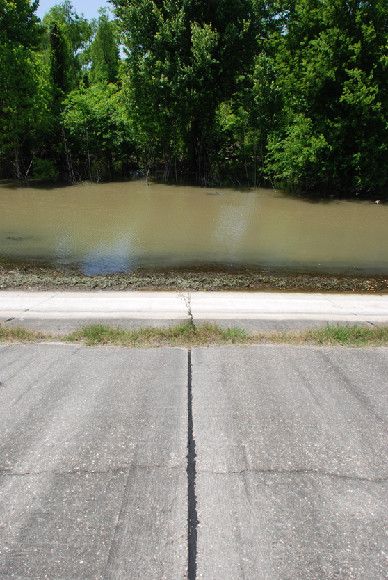 Typical hardened levee along the Mississippi River between New Orleans and Baton Rouge.